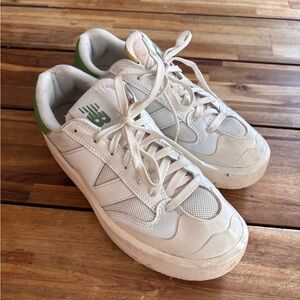 New Balance CT302 in Women’s size 9.5 White/Green